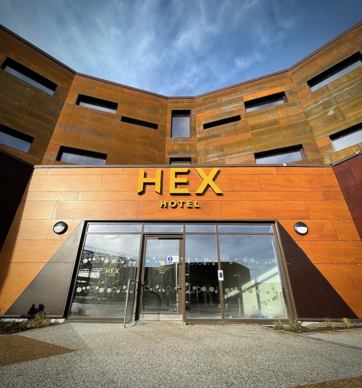 /media/qijar30w/hex-hotel-external.jpeg